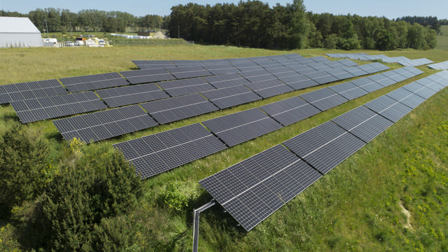 Solcelleanlæg placeret på Haarups eget markareal.